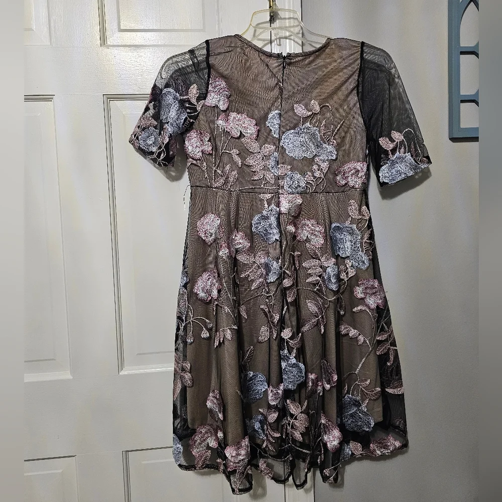 Sugar Ruffled Tiered Midi Dress Brown and Gray V-Neck - Picture 2 of 4
